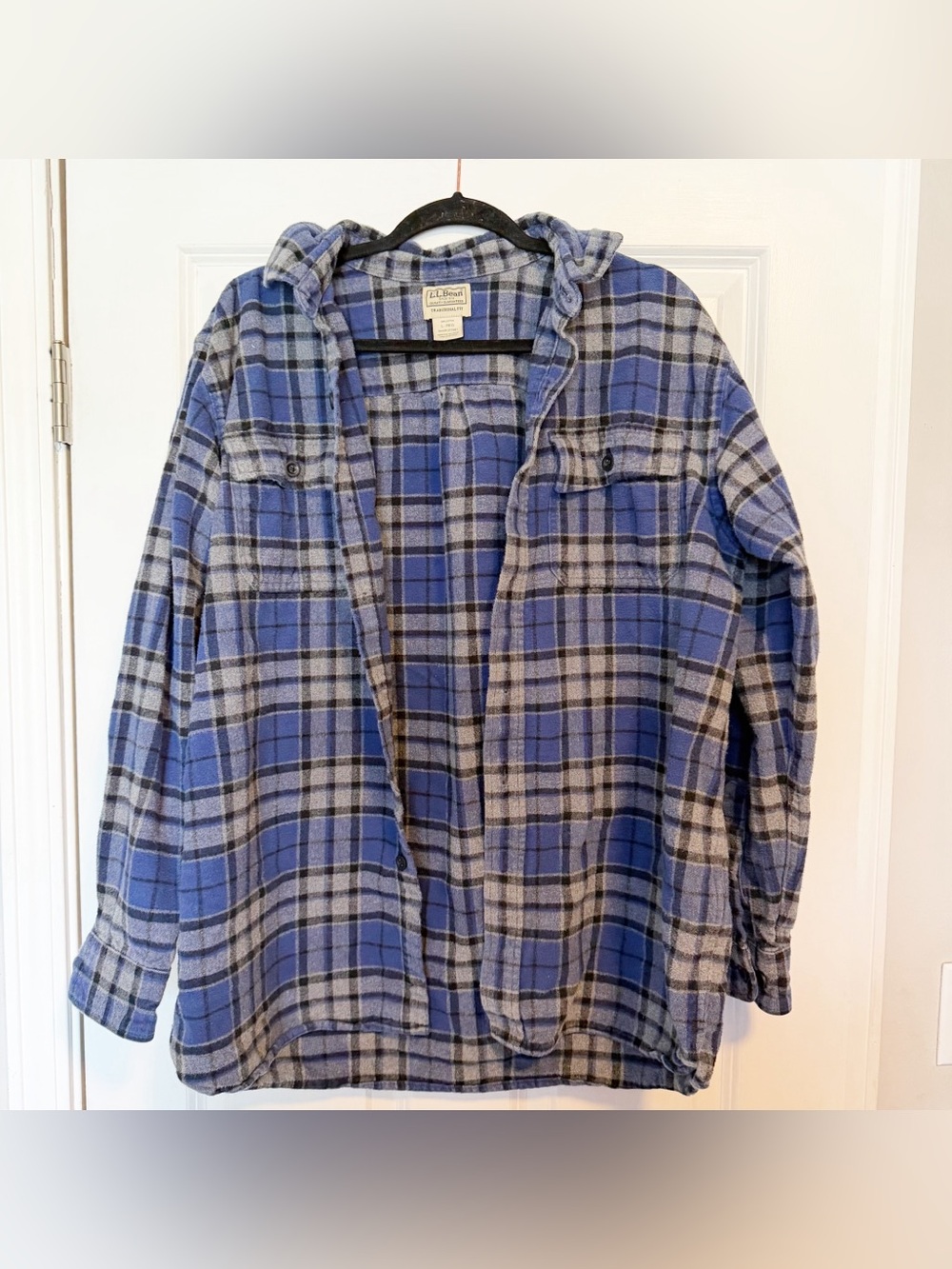 L.L bean traditional fit cotton oversized button up flannel